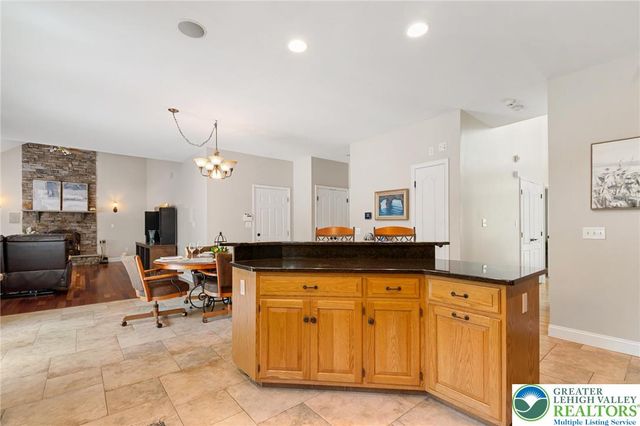 5925 Robin Lane, Upper Saucon Twp, PA 18036