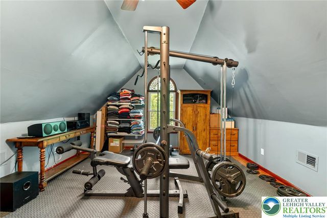 5925 Robin Lane, Upper Saucon Twp, PA 18036