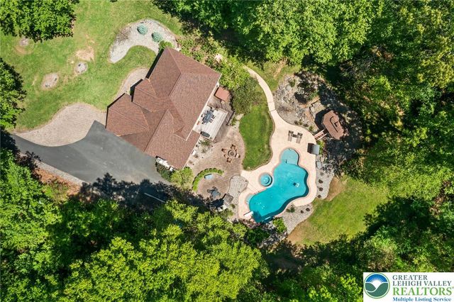 5925 Robin Lane, Upper Saucon Twp, PA 18036