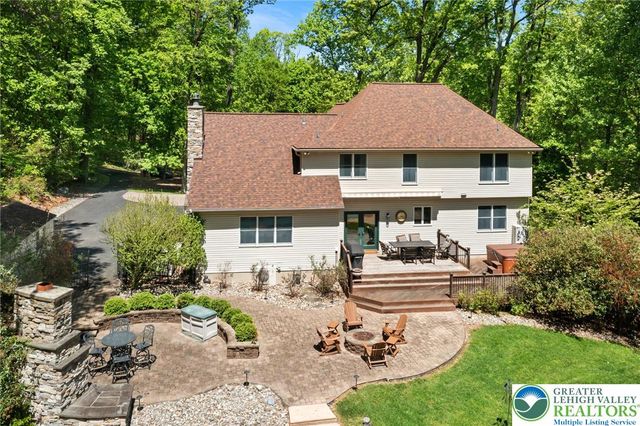 5925 Robin Lane, Upper Saucon Twp, PA 18036