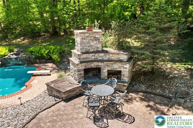 5925 Robin Lane, Upper Saucon Twp, PA 18036