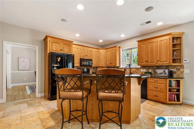 5925 Robin Lane, Upper Saucon Twp, PA 18036