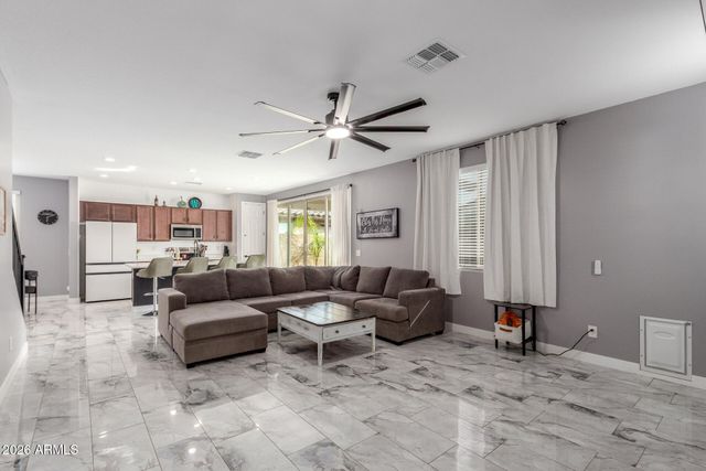 13343 W BRILES Road, Peoria, AZ 85383