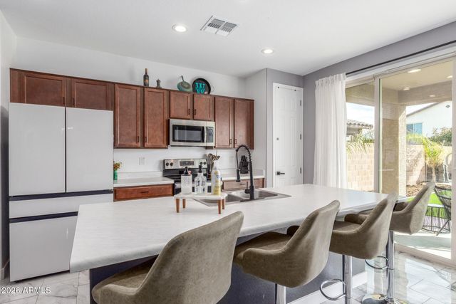 13343 W BRILES Road, Peoria, AZ 85383