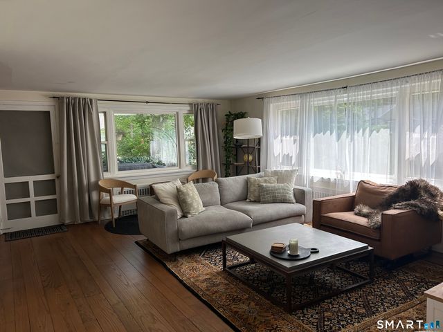33 River Street, New Canaan, CT 06840