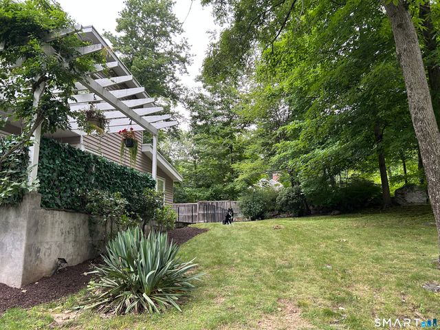 33 River Street, New Canaan, CT 06840