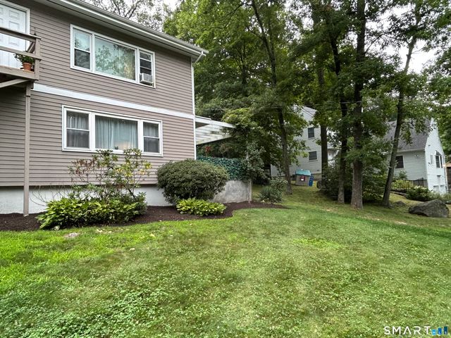 33 River Street, New Canaan, CT 06840