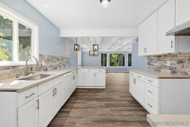 820 Cookie Lane, Fallbrook, CA 92028