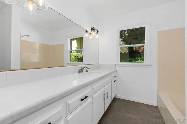 820 Cookie Lane, Fallbrook, CA 92028