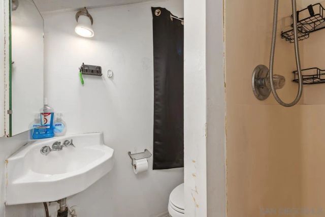 820 Cookie Lane, Fallbrook, CA 92028