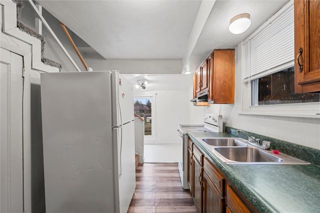 2004 Woodmont Ave, Arnold, PA 15068