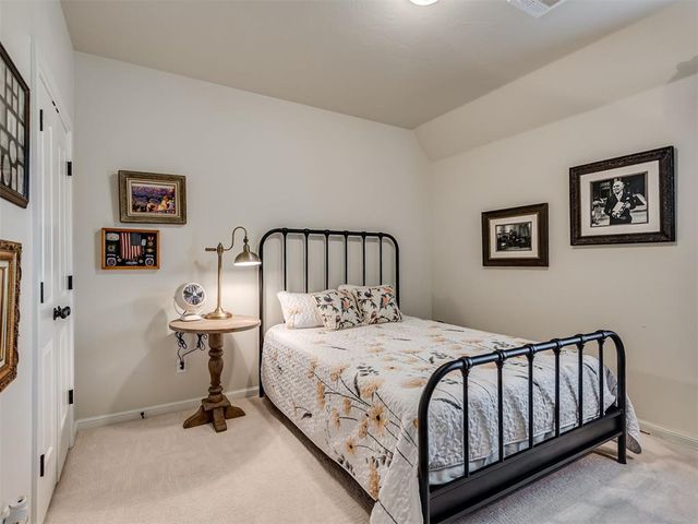 16301 Monarch Field Road, Edmond, OK 73013