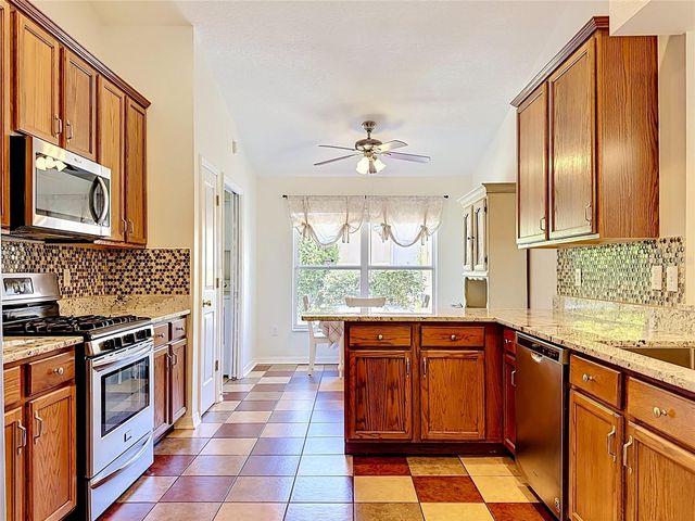 6711 SOMERSET GARDEN WAY, Apollo Beach, FL 33572