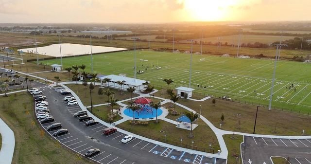 6711 SOMERSET GARDEN WAY, Apollo Beach, FL 33572