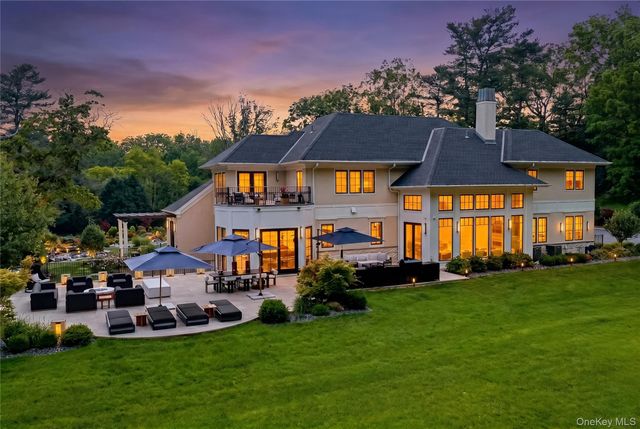 1782 Route 106, Muttontown, NY 11791