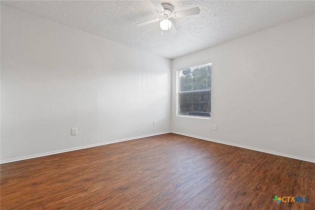 205 Craddock Avenue F5, San Marcos, TX 78666