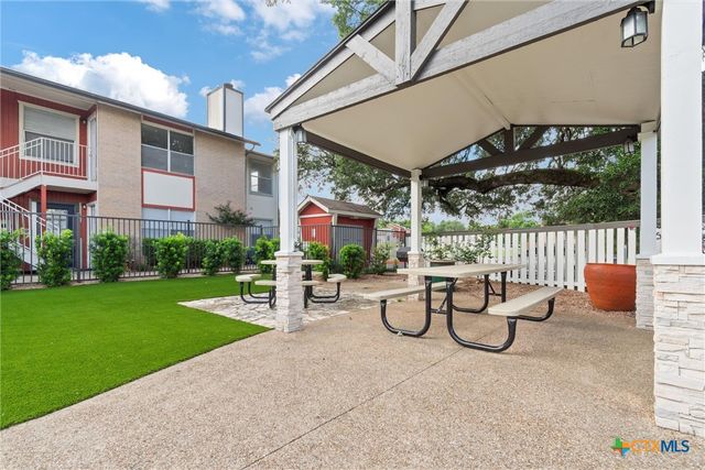 205 Craddock Avenue F5, San Marcos, TX 78666