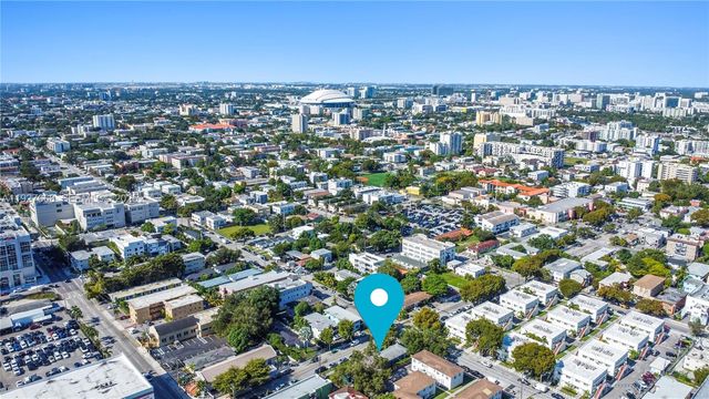 601 SW 6th Ave, Miami, FL 33130