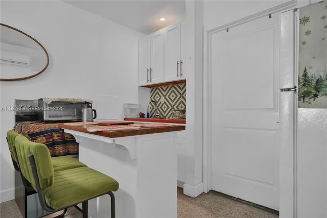 601 SW 6th Ave, Miami, FL 33130