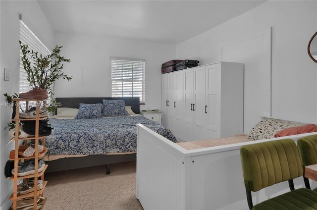 601 SW 6th Ave, Miami, FL 33130