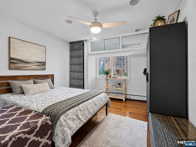 4B Cove Lane, North Bergen, NJ 07047