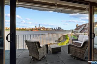 4B Cove Lane, North Bergen, NJ 07047