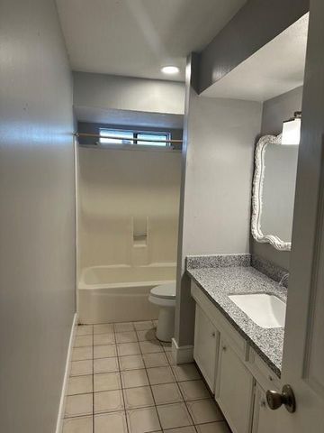 7839 Vernwood Street, Houston, TX 77040