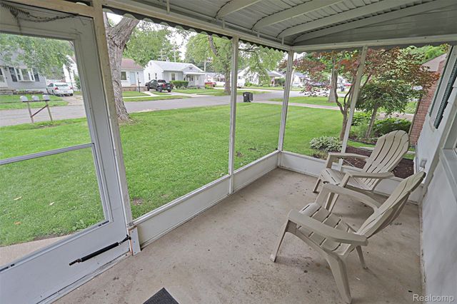 20023 Negaunee, Redford Charter Township, MI 48240