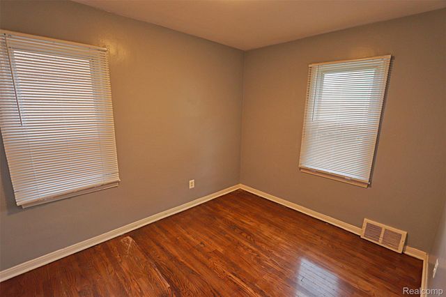20023 Negaunee, Redford Charter Township, MI 48240