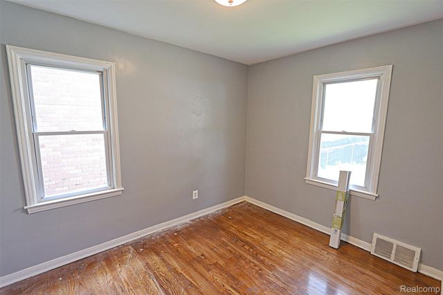 20023 Negaunee, Redford Charter Township, MI 48240