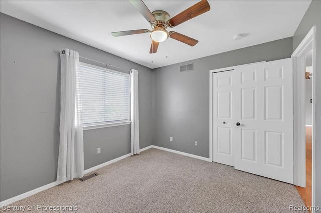 53611 County Line Road, New Baltimore, MI 48047