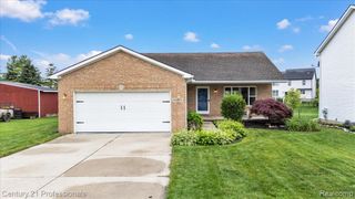 53611 County Line Road, New Baltimore, MI 48047