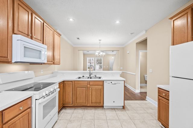 6172 Catalina Dr Unit 214, North Myrtle Beach, SC 29582