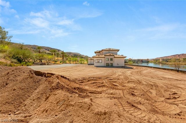 40 Grand Corniche Drive, Henderson, NV 89011