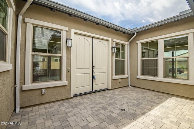 9705 E Sector Drive, Mesa, AZ 85212