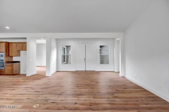 9705 E Sector Drive, Mesa, AZ 85212