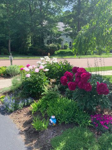 7 Debra Drive, Essex, VT 05452