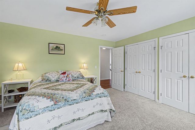 7 Debra Drive, Essex, VT 05452