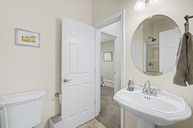 7 Debra Drive, Essex, VT 05452