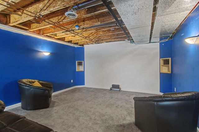 7 Debra Drive, Essex, VT 05452