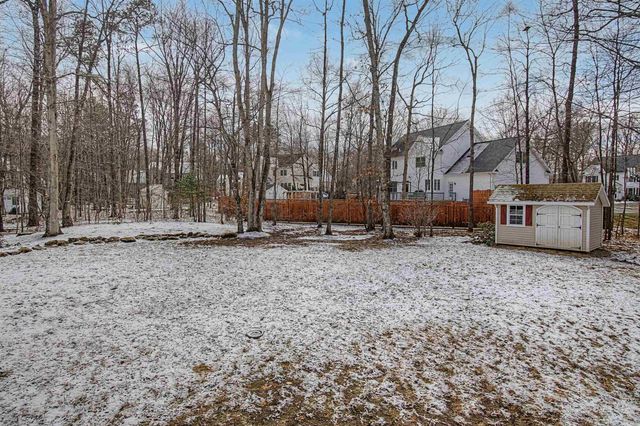 7 Debra Drive, Essex, VT 05452