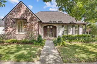 400 Woods Xing, Lafayette, LA 70508