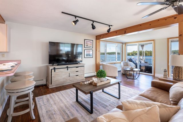 74 Paugus Park, Laconia, NH 03246