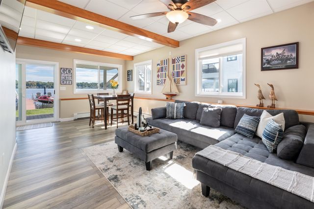 74 Paugus Park, Laconia, NH 03246