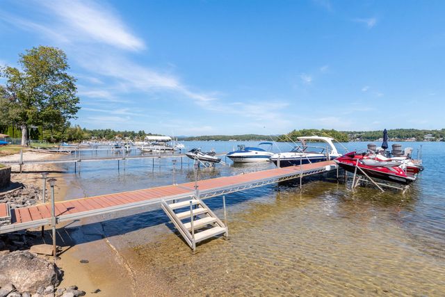 74 Paugus Park, Laconia, NH 03246