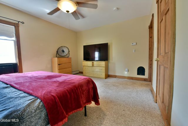 114 S Melcher St Extension, Johnstown, NY 12095