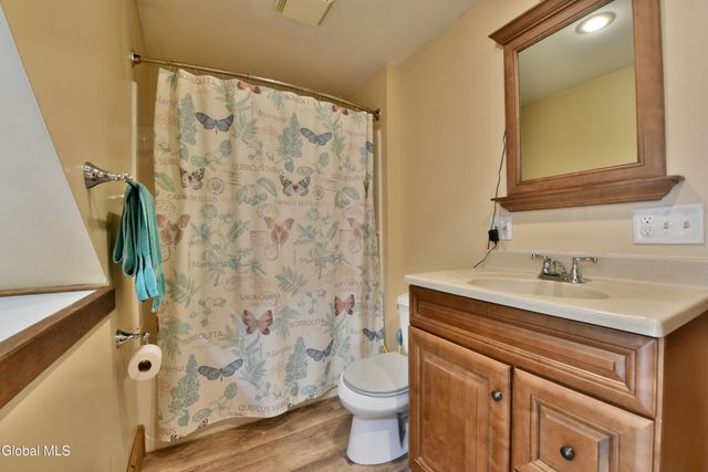 114 S Melcher St Extension, Johnstown, NY 12095