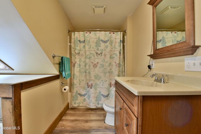 114 S Melcher St Extension, Johnstown, NY 12095