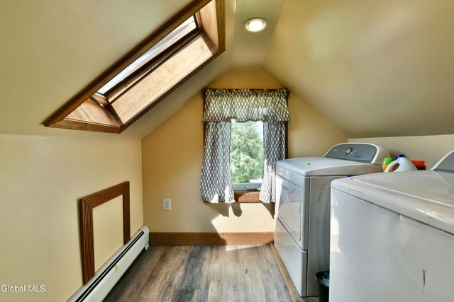 114 S Melcher St Extension, Johnstown, NY 12095