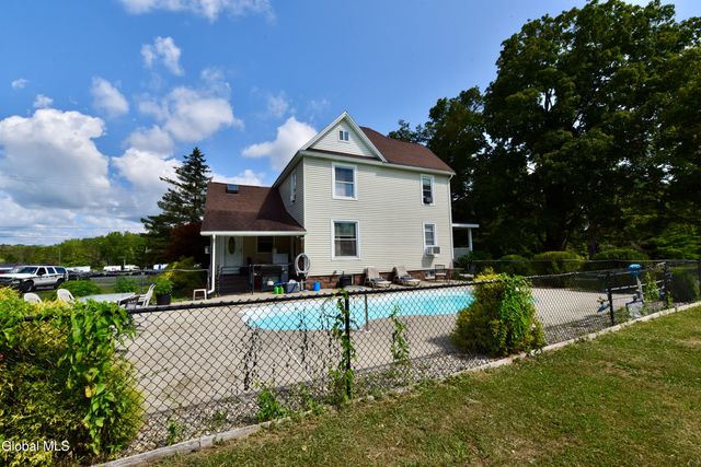 114 S Melcher St Extension, Johnstown, NY 12095